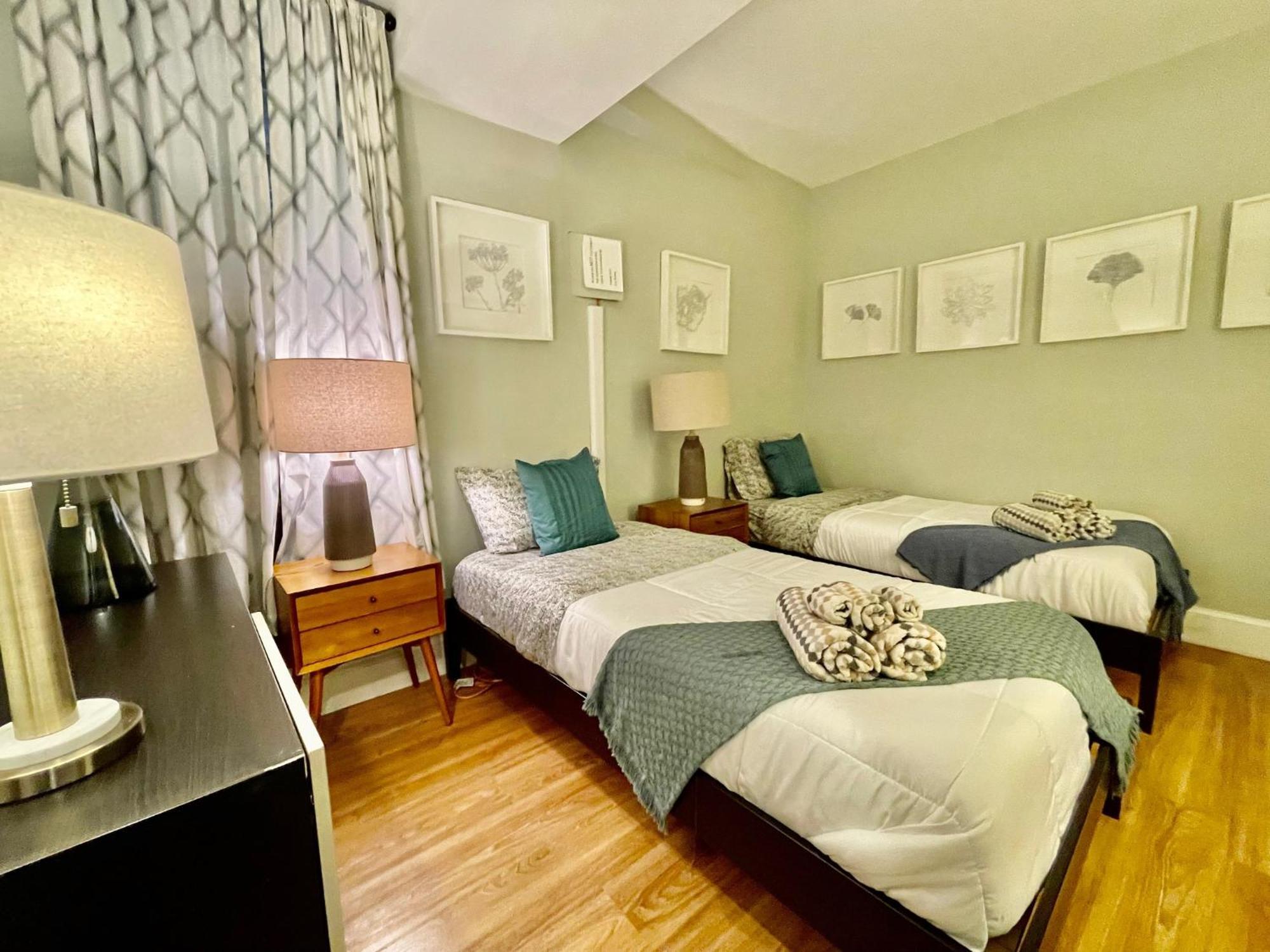 Beautiful 3Br 3Ba Duplex Parking Best Location 波士顿 外观 照片