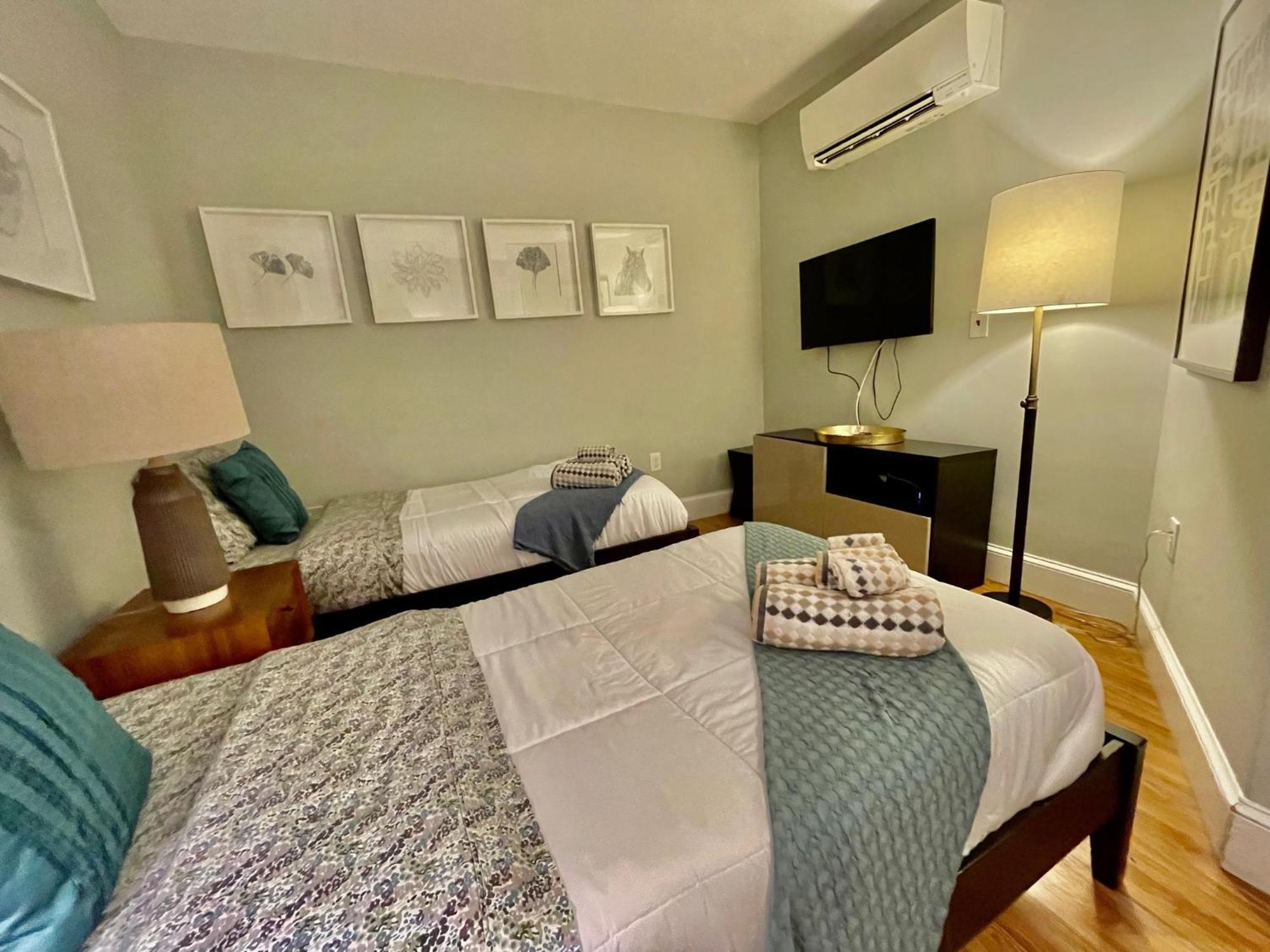 Beautiful 3Br 3Ba Duplex Parking Best Location 波士顿 外观 照片